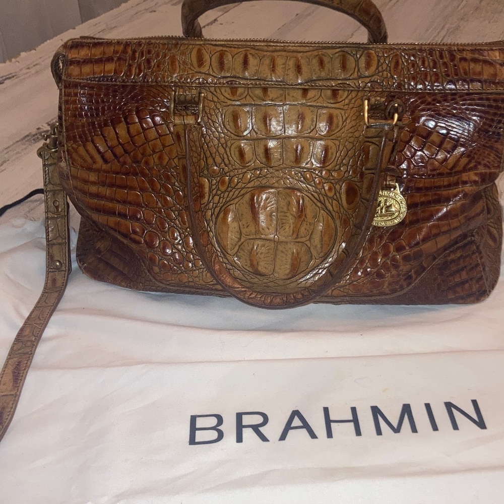 Vintage Brahmin  Toasted  Pecan Melbourne Croc-Embossed  Leather Satchel COA